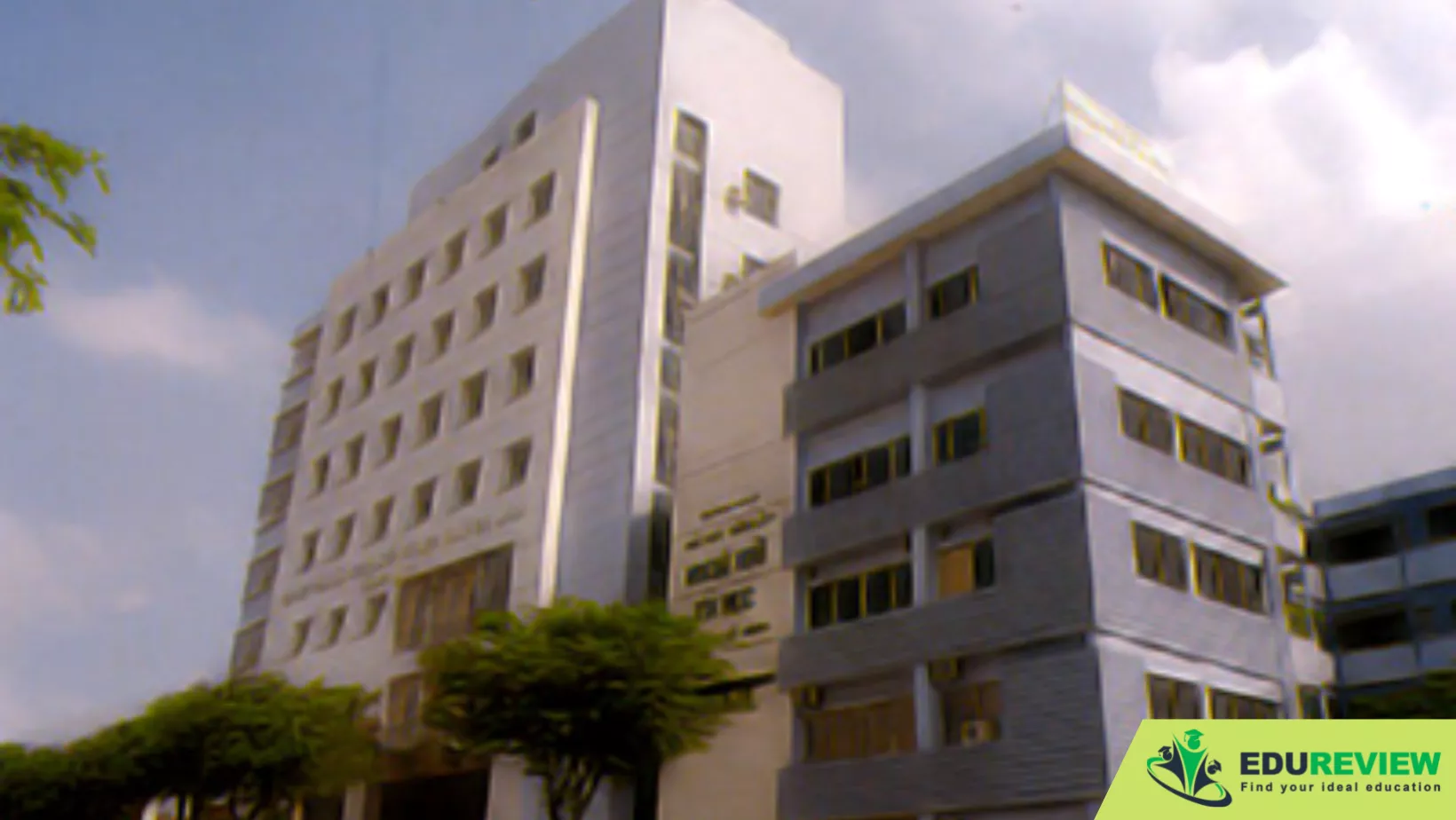 Đại học Ngoại ngữ - tin học tp HCM