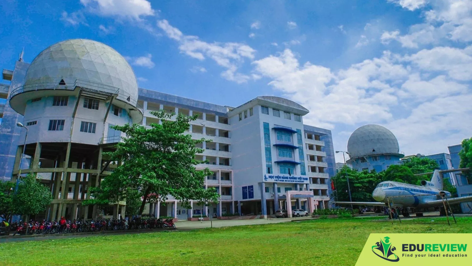 học viện hàng không việt nam