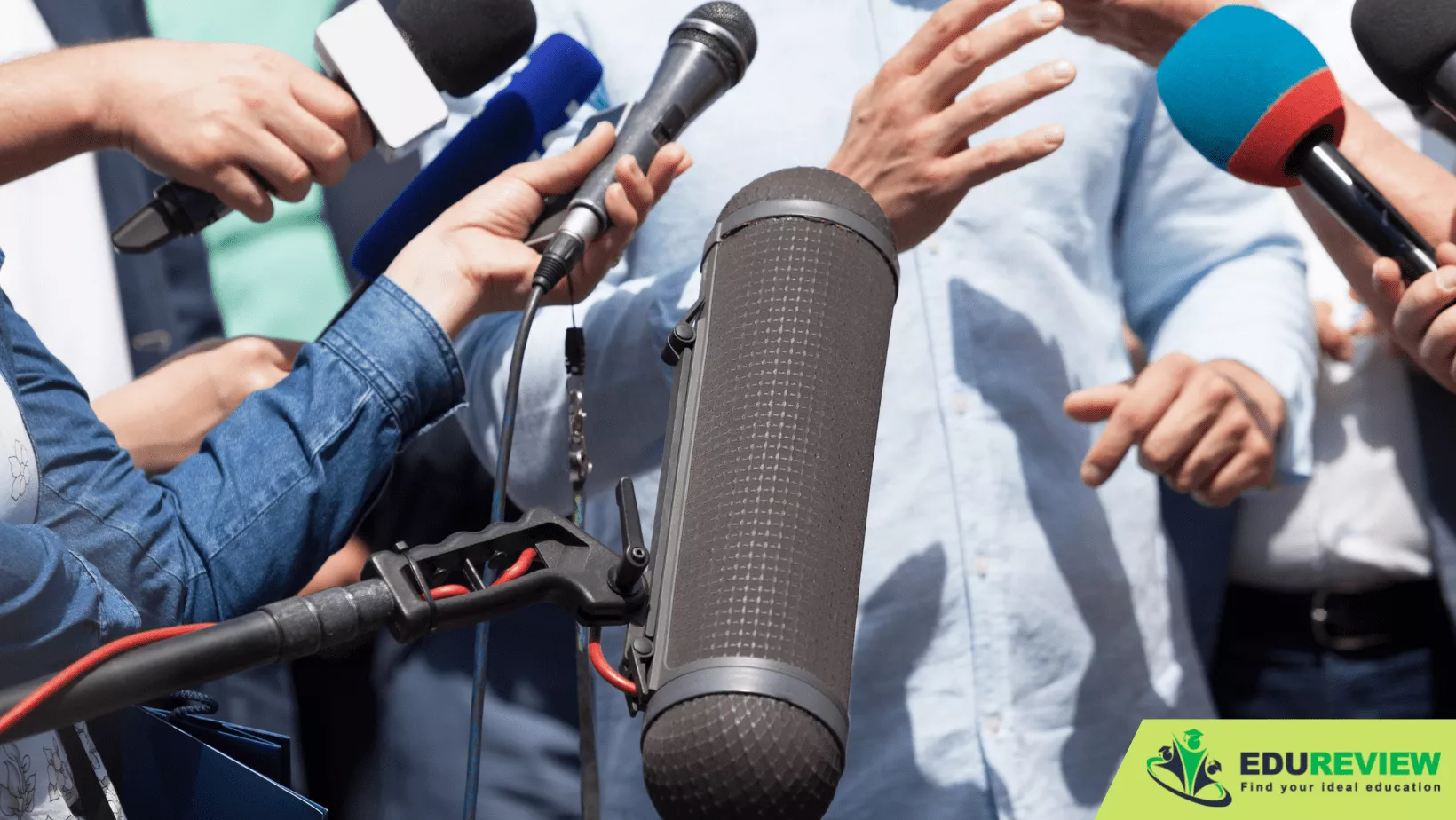 ngành truyền thông