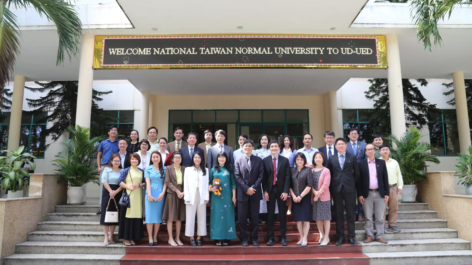 Tổng quan Đại học Sư Phạm Đà Nẵng